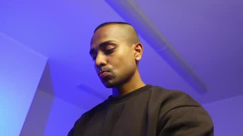 Jacky online show from November 2025 06:52:02 PM