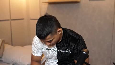 Jackson Bell online show from November 2025 12:28:02 PM