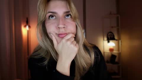 Snapshot of jacky_croft chatting on March 2026 02:02:02 AM Linda Sofia help me get to 100 thumbs up online show from March 2026 02:02:02 AM