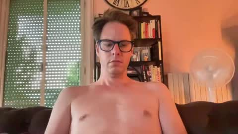 jackyxe online show from July 2026 05:47:01 AM