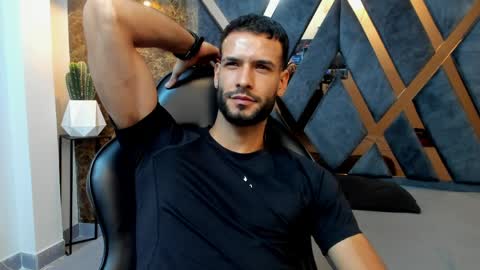 Snapshot of jacob_benelli chatting on April 2026 11:13:02 PM Jaco online show from April 2026 11:13:02 PM