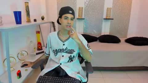 jacob_blackwell online show from November 2025 12:09:01 AM