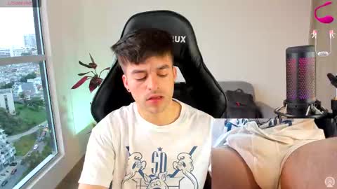 JACOB FERRER online show from February 2026 05:27:01 PM