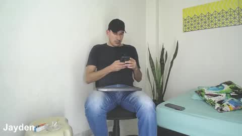 Snapshot of jacobandjayydenn chatting on January 2025 07:28:01 PM Jacob And Jayden online show from January 2025 07:28:01 PM