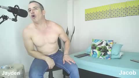 Snapshot of jacobandjayydenn chatting on January 2025 06:28:01 PM Jacob And Jayden online show from January 2025 06:28:01 PM