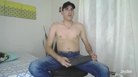 Snapshot of jacobandjayydenn chatting on March 2025 09:22:01 PM Jacob And Jayden online show from March 2025 09:22:01 PM