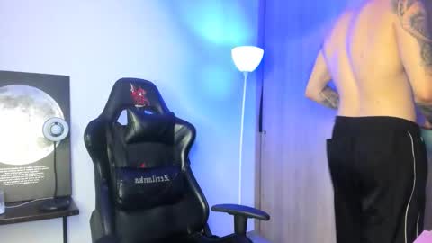 jacobb116 online show from December 2025 01:03:01 AM