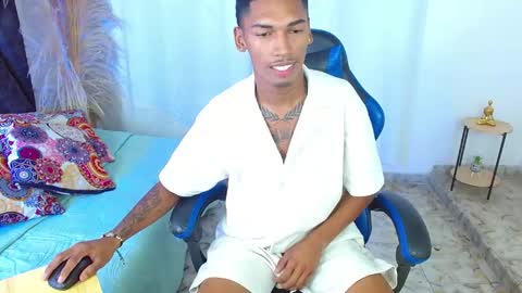 Snapshot of jacobcum18 chatting on May 2026 02:05:01 PM jacobcum18 online show from May 2026 02:05:01 PM
