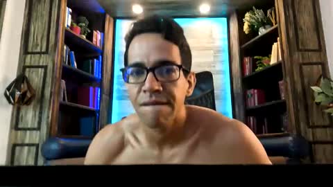 jacobdraven online show from September 2025 03:41:02 AM