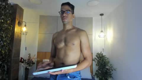 jacobdraven online show from December 2025 11:15:02 AM