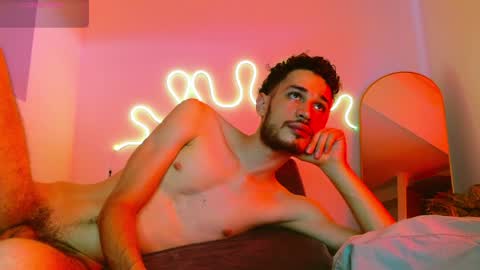 Snapshot of jacobmurphy2103 chatting on January 2025 06:35:02 PM JACOB ROBIN online show from January 2025 06:35:02 PM