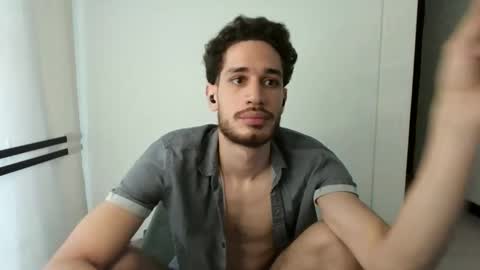 Snapshot of jacobmurphy2103 chatting on September 2025 04:00:02 PM JACOB ROBIN online show from September 2025 04:00:02 PM