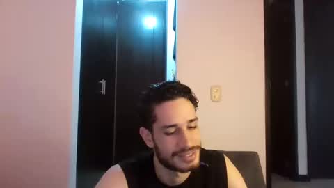 Snapshot of jacobmurphy2103 chatting on October 2025 02:40:02 PM JACOB ROBIN online show from October 2025 02:40:02 PM