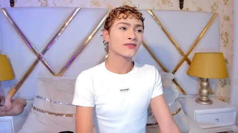 jacobrusso online show from April 2026 10:07:02 PM