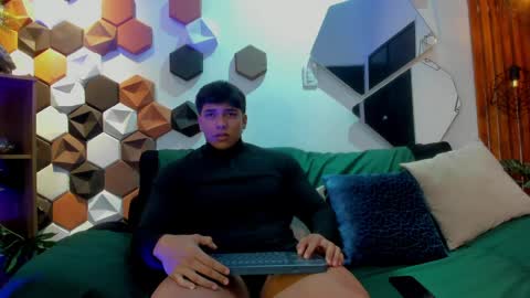 Jacob Stonne online show from March 2026 11:32:01 AM