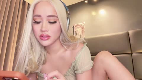 Snapshot of jacolandia chatting on December 2024 11:08:02 AM jacolandia online show from December 2024 11:08:02 AM