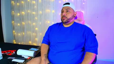 Snapshot of jacoob_woods chatting on January 2025 09:57:02 AM daddy sir master bear online show from January 2025 09:57:02 AM