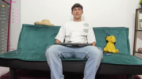 Snapshot of jacques_cardiet chatting on January 2025 05:59:02 PM jacobo online show from January 2025 05:59:02 PM