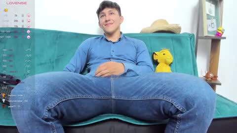 Snapshot of jacques_cardiet chatting on March 2025 05:09:01 AM jacobo online show from March 2025 05:09:01 AM