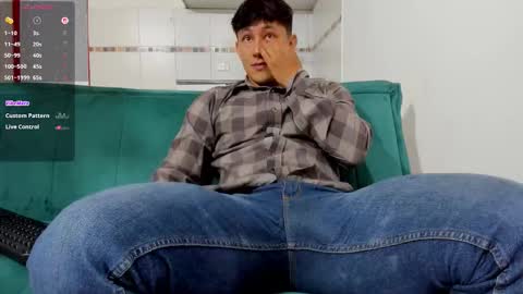 Snapshot of jacques_cardiet chatting on September 2025 01:44:02 PM jacobo online show from September 2025 01:44:02 PM