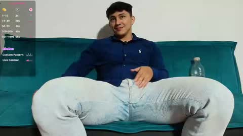 Snapshot of jacques_cardiet chatting on November 2025 12:15:02 PM jacobo online show from November 2025 12:15:02 PM