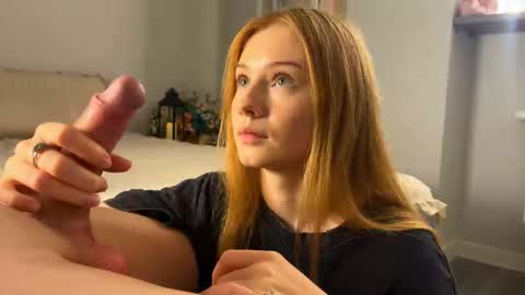 Jacques  Emily  online show from October 2025 06:38:02 PM