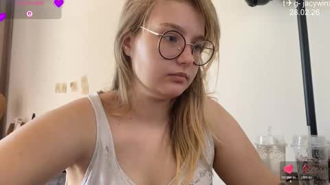 jacywinslat online show from February 2026 07:20:02 AM