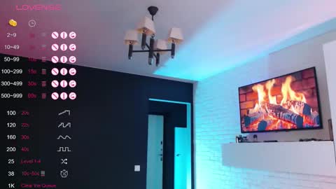 Jade online show from October 2025 11:58:01 AM