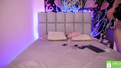   online show from April 2026 10:59:01 PM