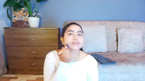 Snapshot of jade_brunnette chatting on July 2026 08:11:02 PM Jade Brunete online show from July 2026 08:11:02 PM
