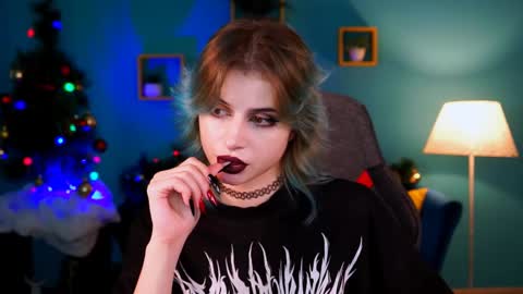 jade_castle online show from January 2025 08:09:02 AM