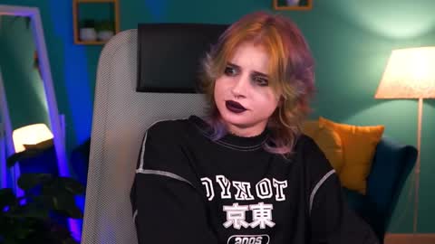 jade_castle online show from February 2025 08:02:02 AM