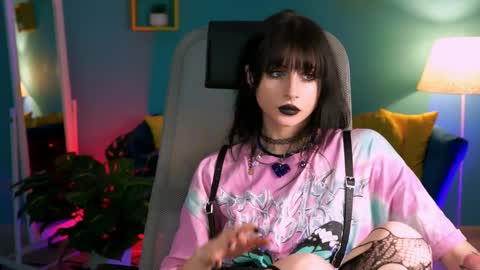 Snapshot of jade_castle chatting on March 2026 07:02:02 PM jade_castle online show from March 2026 07:02:02 PM