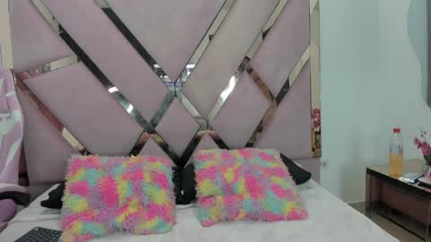 Snapshot of jade_ht chatting on April 2026 12:27:01 PM jade_ht online show from April 2026 12:27:01 PM