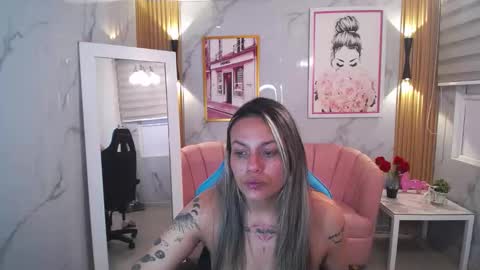 Snapshot of jade_jones_a chatting on October 2025 03:40:02 AM Jade online show from October 2025 03:40:02 AM