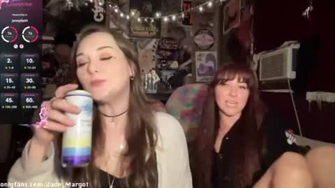 Snapshot of jade_margot chatting on July 2026 05:33:02 AM Jade Margot online show from July 2026 05:33:02 AM