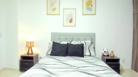 Snapshot of jade_obi chatting on September 2025 03:01:01 PM Jade smile online show from September 2025 03:01:01 PM