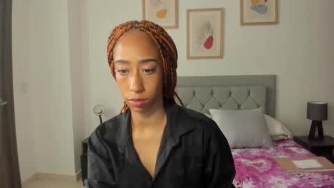 Snapshot of jade_obi chatting on October 2025 05:46:01 PM Jade smile online show from October 2025 05:46:01 PM