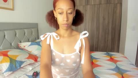 Jade smile online show from January 2026 03:15:01 PM