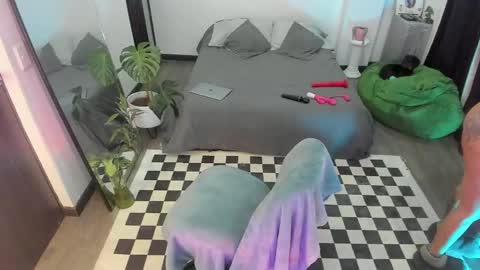 Jade  independent model online show from November 2025 10:20:01 AM