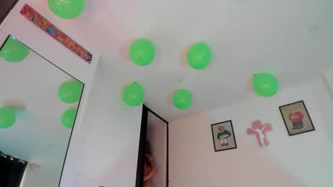 Jade  independent model online show from March 2026 06:33:01 PM