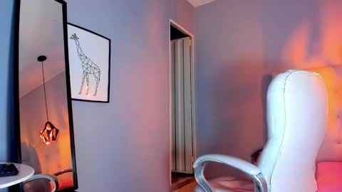 Snapshot of jade_scarllet chatting on December 2024 04:22:01 AM karlla scarlet online show from December 2024 04:22:01 AM