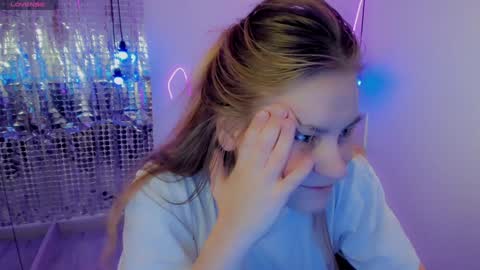 Jade online show from January 2025 07:31:02 PM