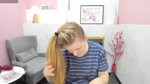 Jade online show from March 2025 03:51:02 AM