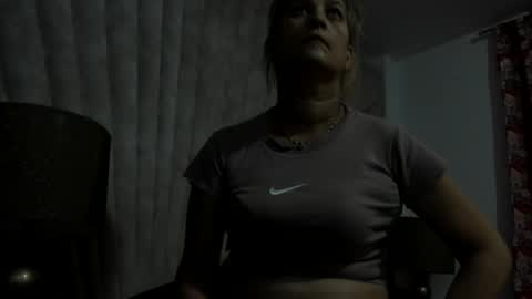 Jade  online show from December 2025 10:08:02 AM