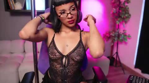 jade_star__ online show from June 2026 08:57:02 PM