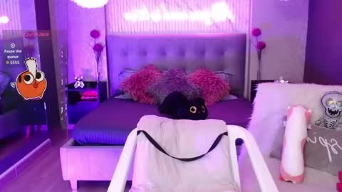 JADE online show from May 2026 09:19:01 PM