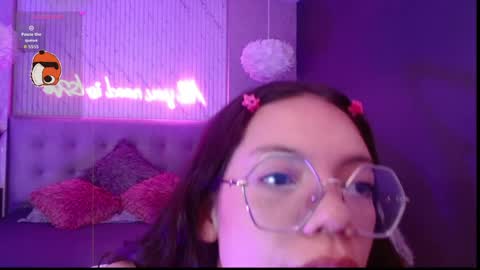JADE online show from May 2026 09:01:02 PM