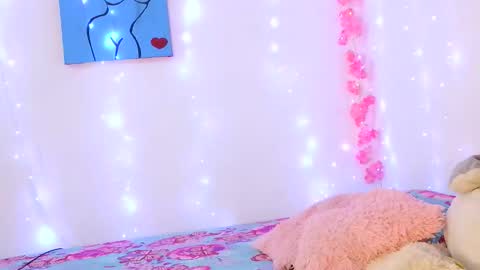 Snapshot of jade_watson19 chatting on December 2025 03:04:02 AM Jade Watson online show from December 2025 03:04:02 AM