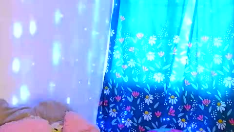 Snapshot of jade_watson19 chatting on February 2026 08:03:02 PM Jade Watson online show from February 2026 08:03:02 PM